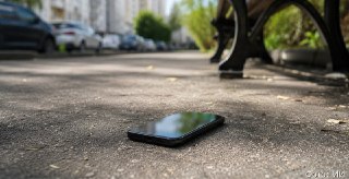 Мужчина украл iPhone и закопал его у торгового центра в Петропавловске-Камчатском