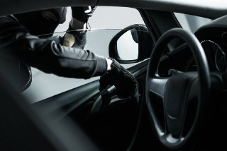 Елизовчанин получил срок за попытку угона внедорожника